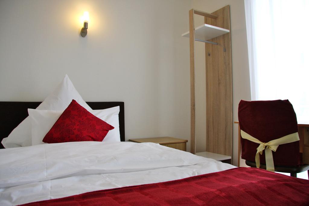 Hotel Gemini Düsseldorf Szoba fotó