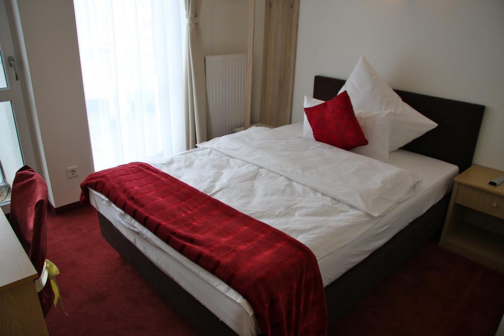 Hotel Gemini Düsseldorf Szoba fotó